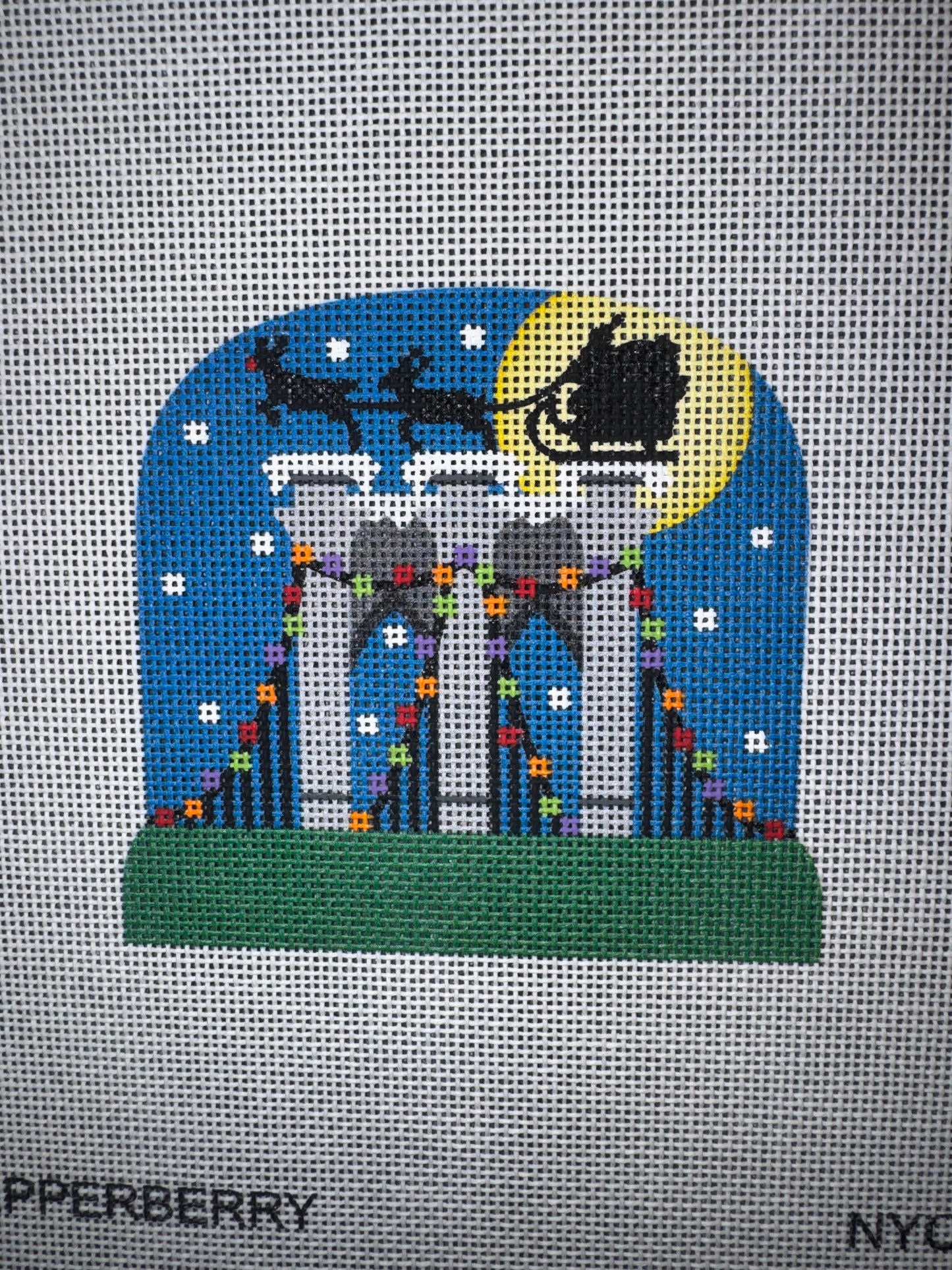 RNM06 Measuring Santa Reindeer Canvas needlepoint canvas
