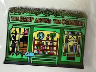 Shop Around the Corner Needle Minder