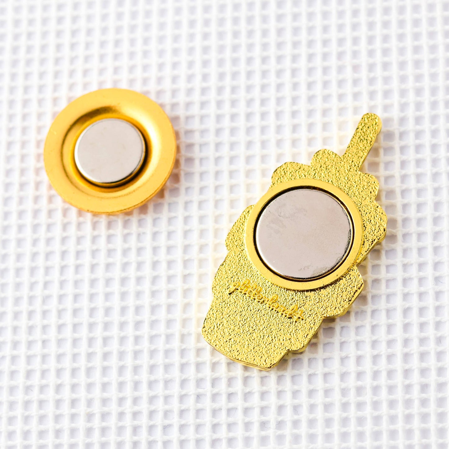 Coffee Girl Needle Minder Magnet
